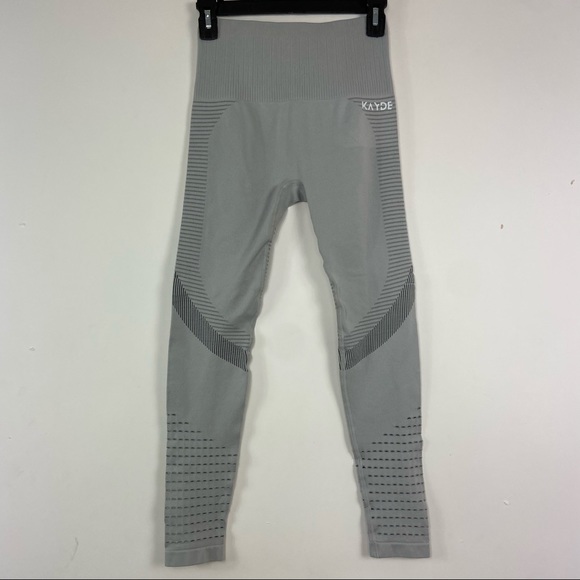 Kayde gray cut out leggings. Size Small - Picture 6 of 10